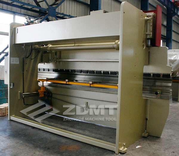 機器背面.jpg 機器背面.jpg